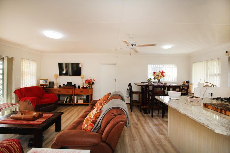 3 Bedroom Property for Sale in Fraaiuitsig Western Cape